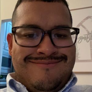 Meet your Posher, Luis